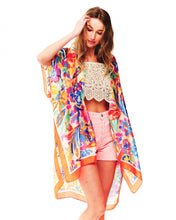 Load image into Gallery viewer, Floral Printed Silky Kimono